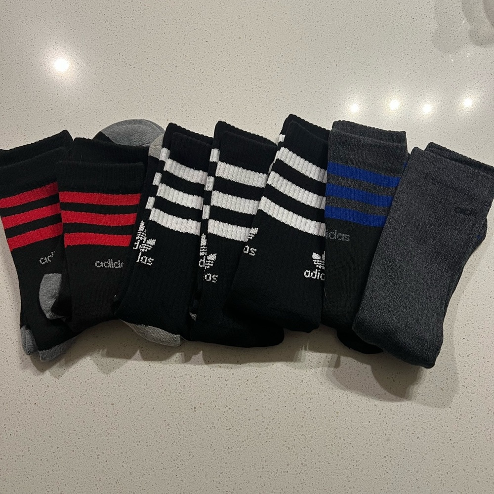 ADIDAS Men’s Crew Socks Assorted 7 Pairs NEW